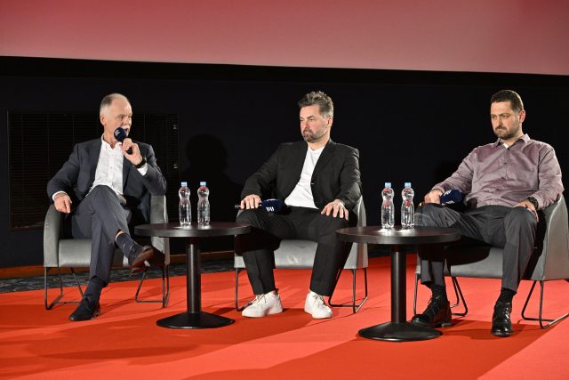 Slavomír Lener,  David Moravec,  Roman Čechmánek ale i další aktéři zlatého úspěchu z Nagana dorazili na akci Znovu Nagano | foto: Martina Sedláková,  Český rozhlas